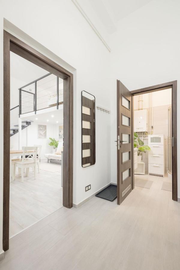בודפשט Mirror Apartments מראה חיצוני תמונה